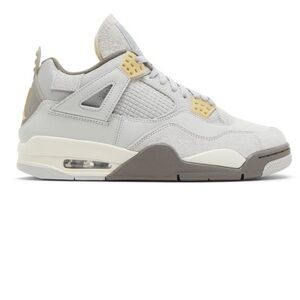 air jordan 4 se craft. Size men’s 4.5- 6 women’s. With box good condition.